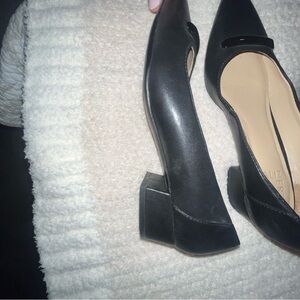 Naturalizer leather low heels